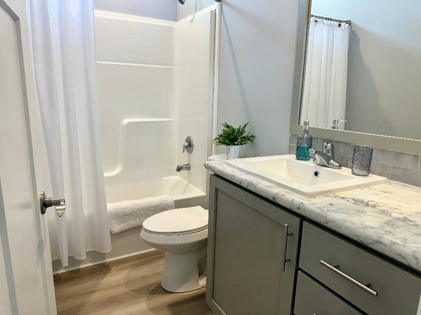 7982 Yukon Trail a Ellenton, FL Mobile or Manufactured Home for Sale